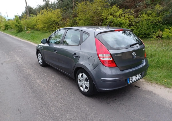 Hyundai I30 cena 18800 przebieg: 150000, rok produkcji 2011 z Włocławek małe 106